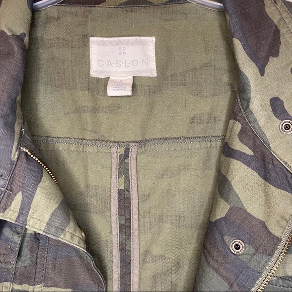 Olive Camo Utility Vest by Caslon – Size S - Picture 4 of 5